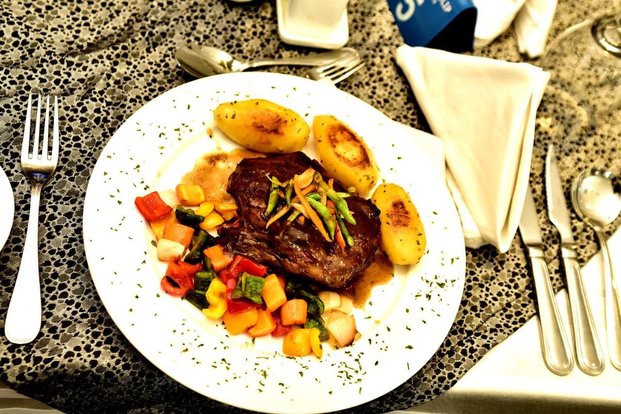 מלון Golden Tulip איבאדן מראה חיצוני תמונה