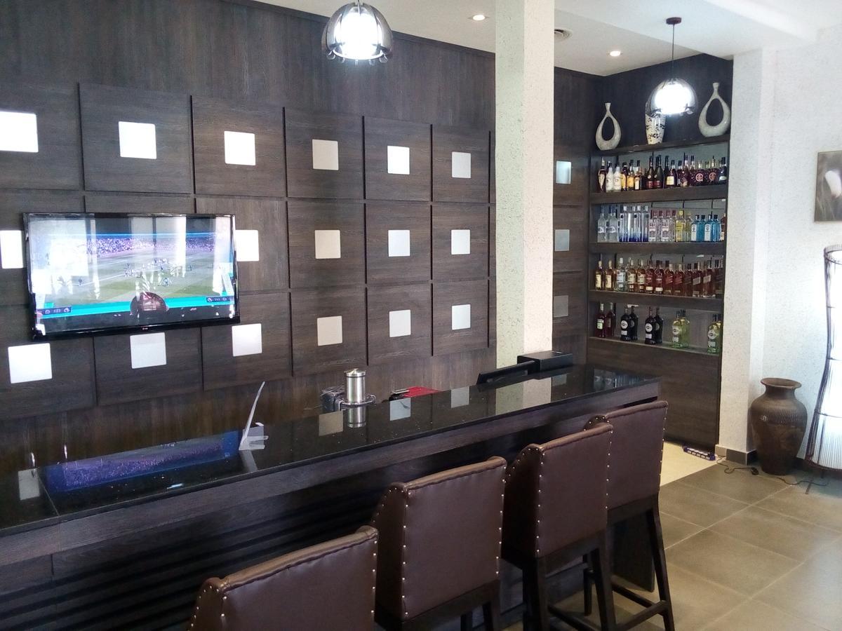 מלון Golden Tulip איבאדן מראה חיצוני תמונה